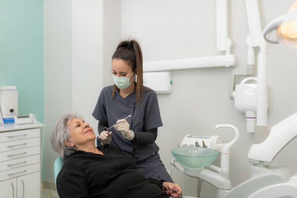 Best Emergency Cosmetic Dentistry (e.g., broken veneers) in Lake Los Angeles, CA